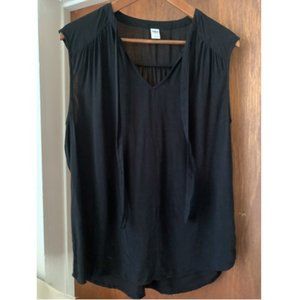 Old Navy M Black Rayon Sleeveless Top - Soft